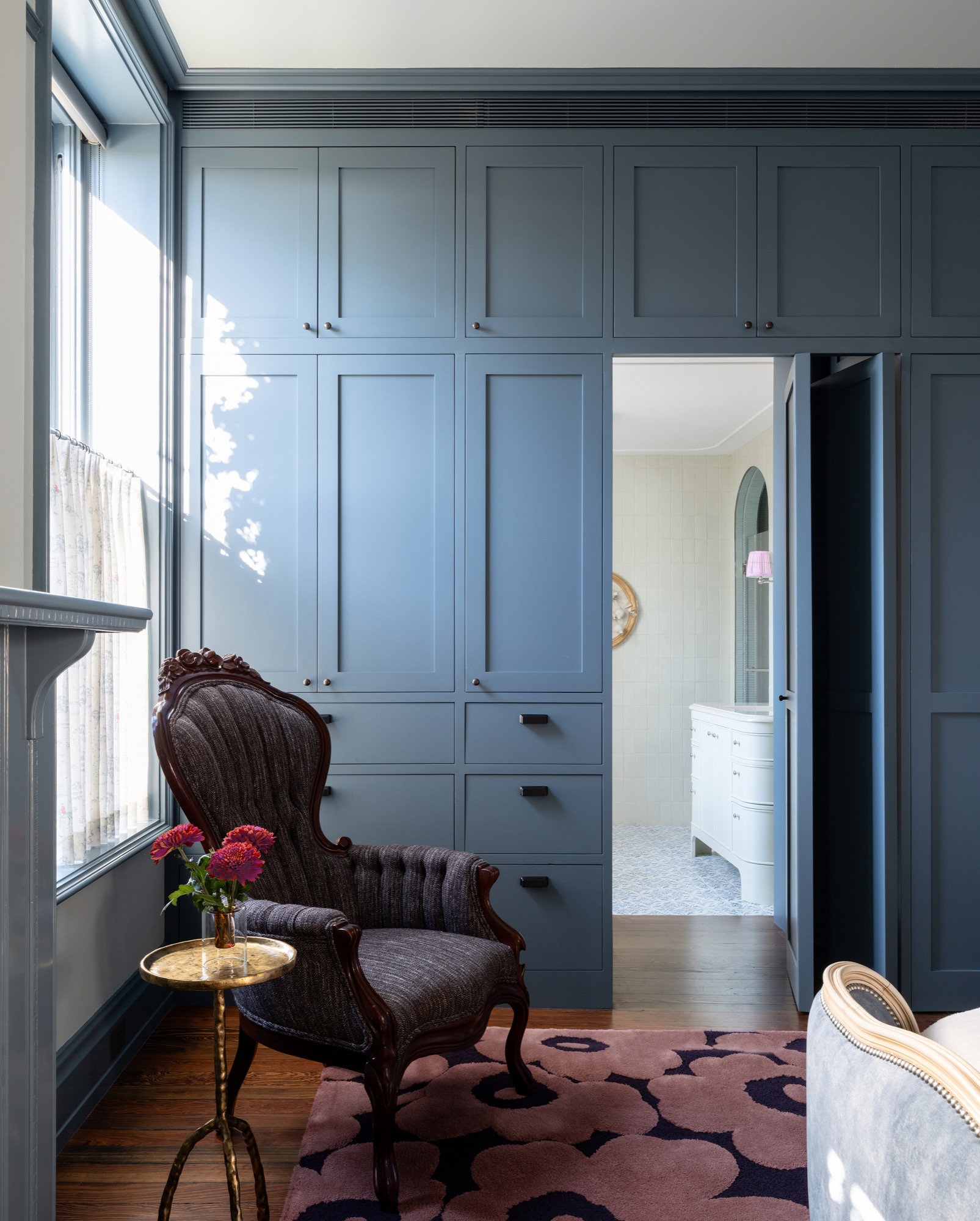 Victorian House built-in wardrobe with integral supply grille in Austin, Texas